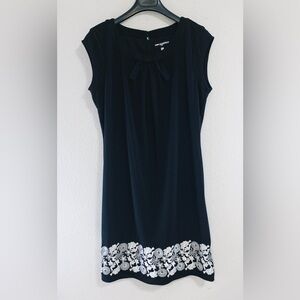 Karl Lagerfeld Midi Dress Sz 10 Embroidered Floral Sleeveless Bow Zip Back Black